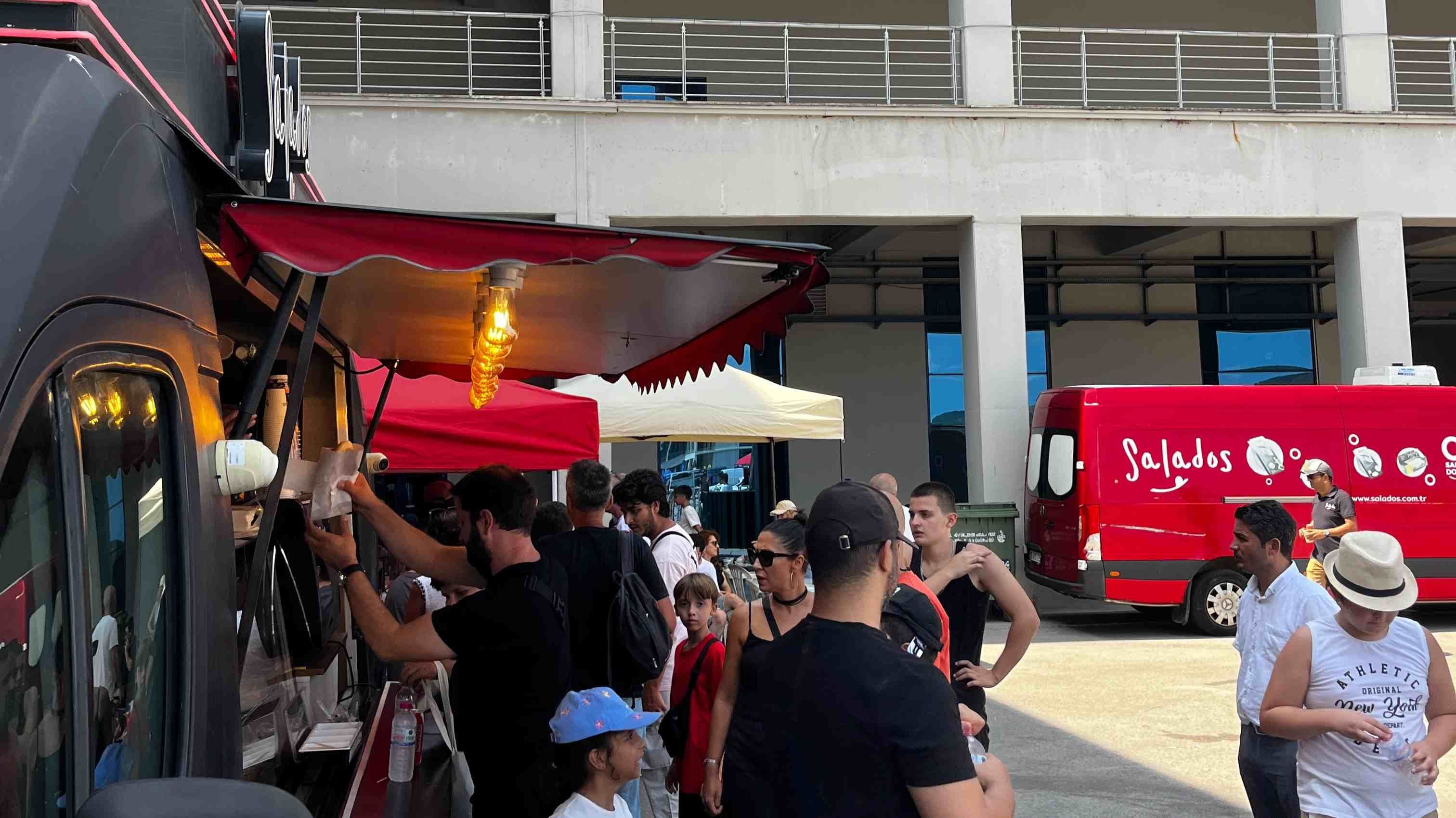 Hot Wheels Legend Tour Lezzet Sponsorluğu